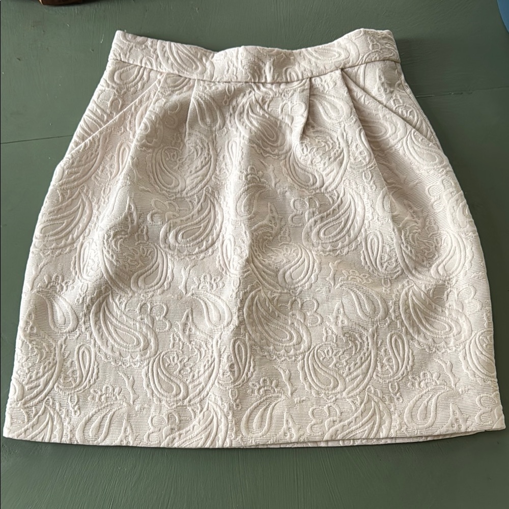 H&M Cream Pleated Bubble Mini Skirt